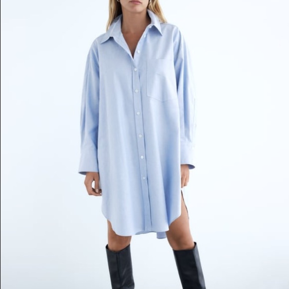ZARA OVERSIZED POPLIN SHIRT-DRESS
Sky blue 0/8068/323/403/03